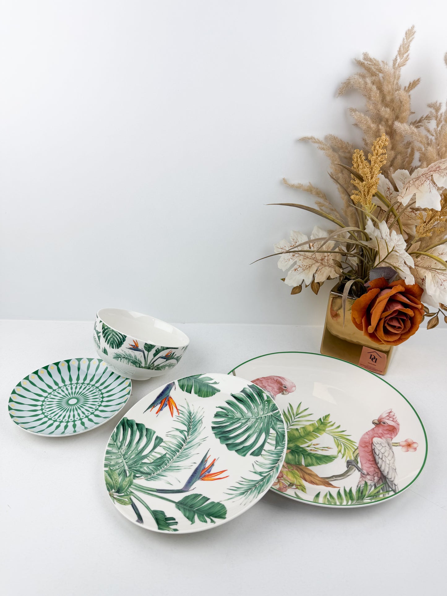 Service de table 24 pièces en porcelaine fine, alliant luxe et élégance de motif jungle