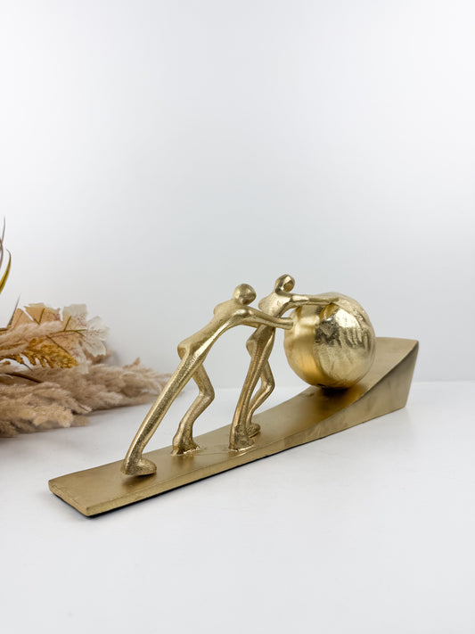 Sculpture moderne en bronze représentant deux personnages en harmonie