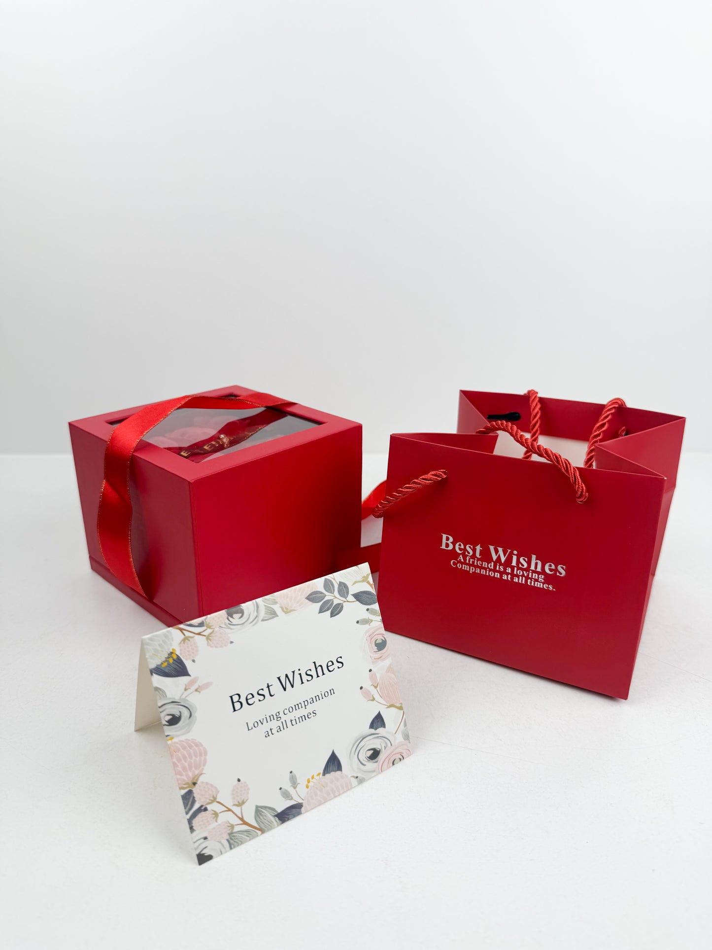 Coffret cadeau élégant pour présenter vos plus beaux bijoux