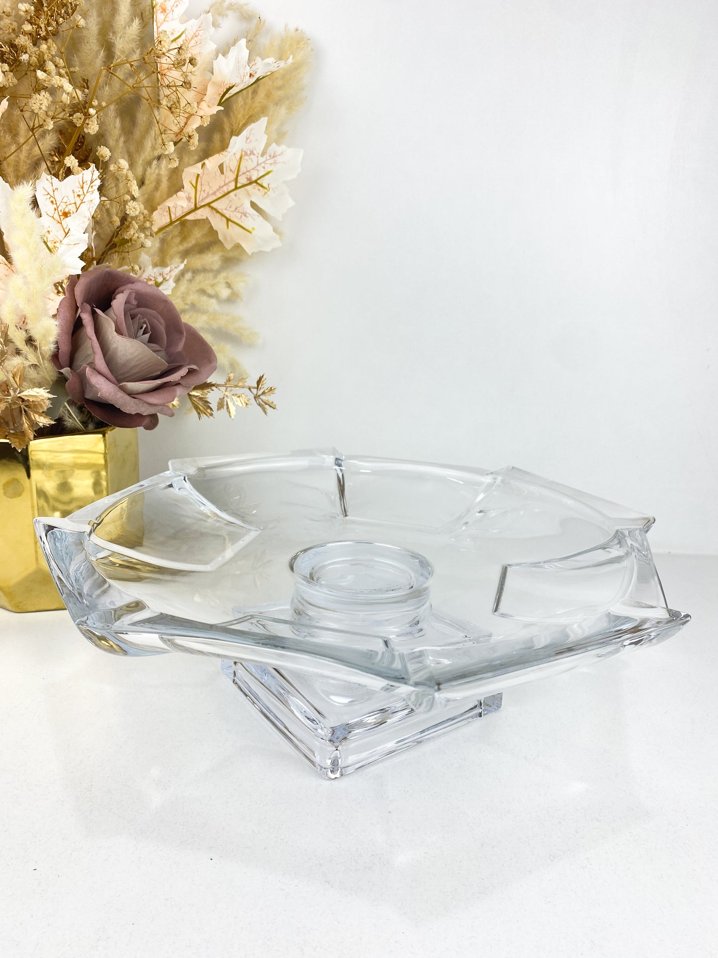 Présentoirs- Cup épure cristalline