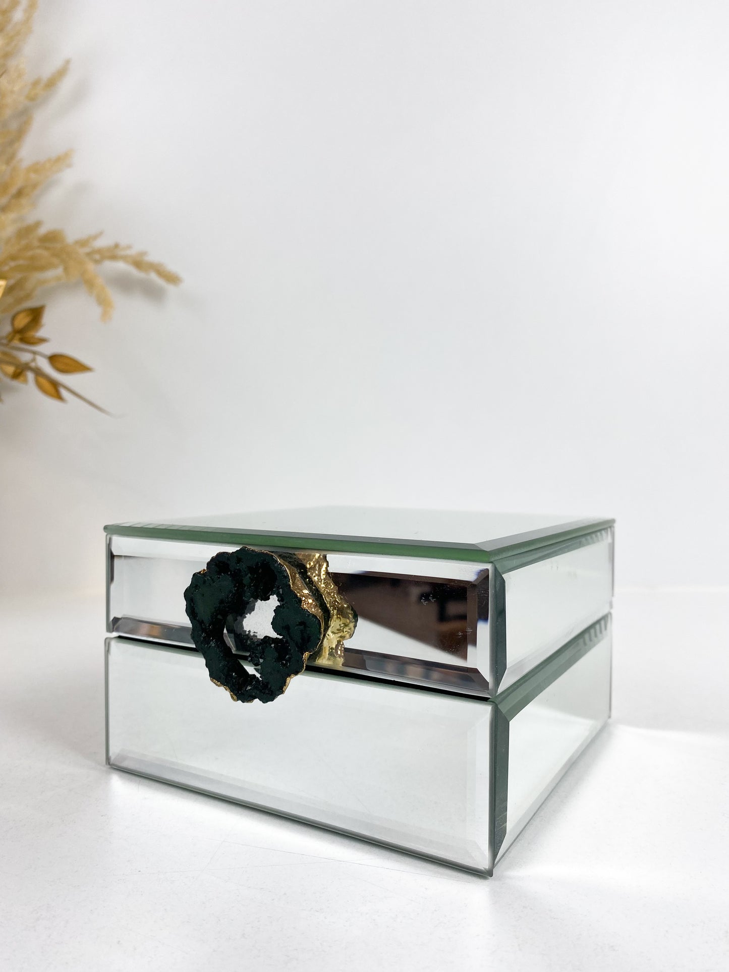 Boite décorative miroir avec pierre de quartz vert