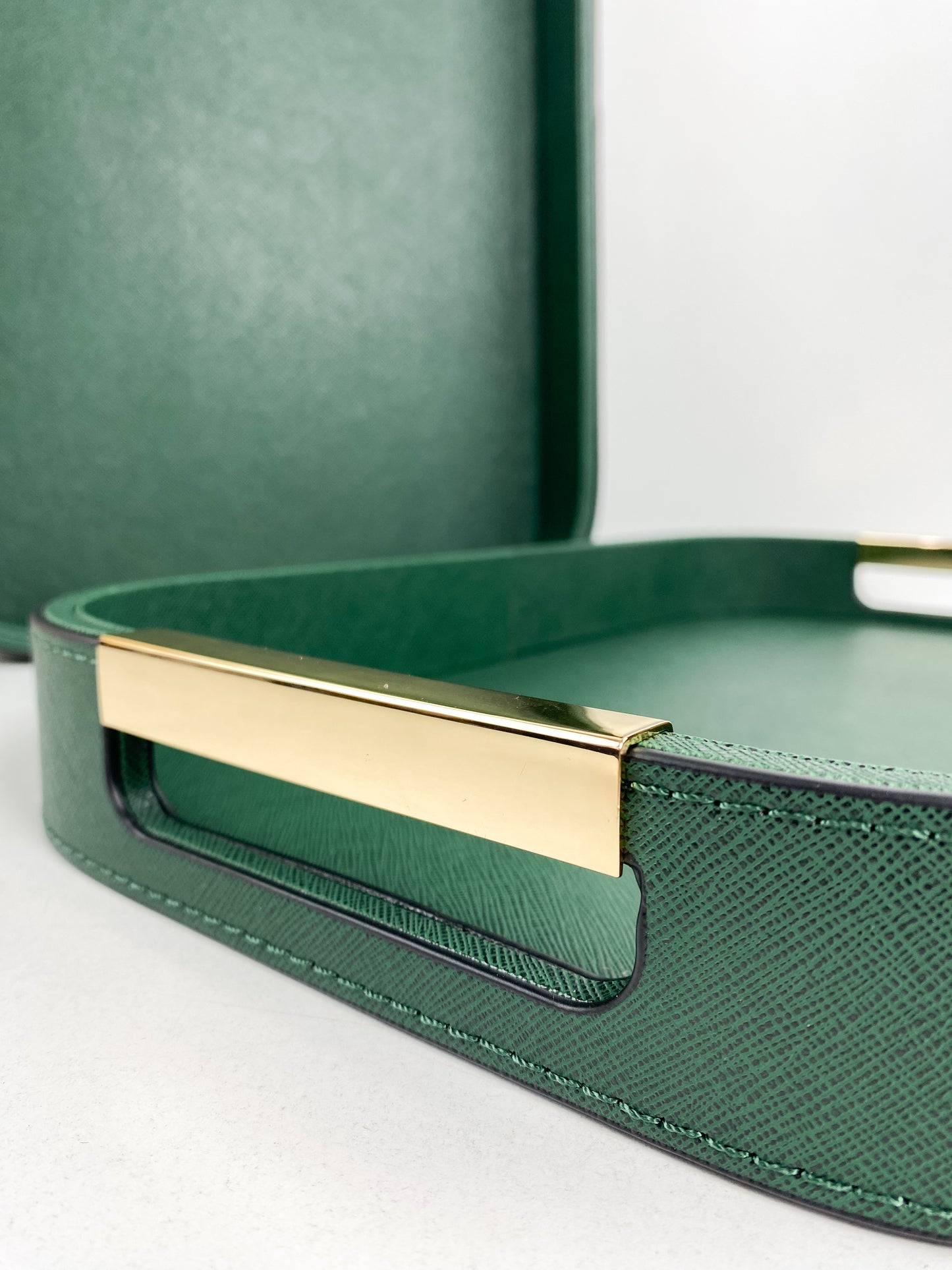 Plateau de service en cuir  avec poignées doré-Vert