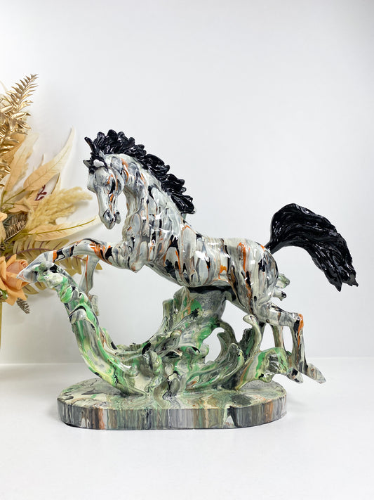 Figurine de cheval colorée créative- art graffiti moderne