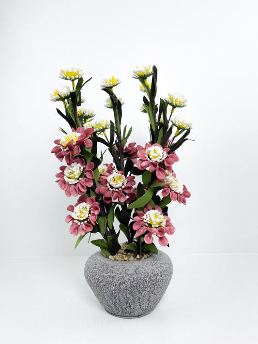 Vase avec pot fond d'orchidée violette