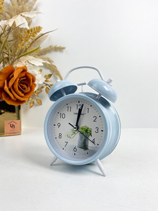 Réveil double cloche en métal super fort avec veilleuse ,bleu ciel