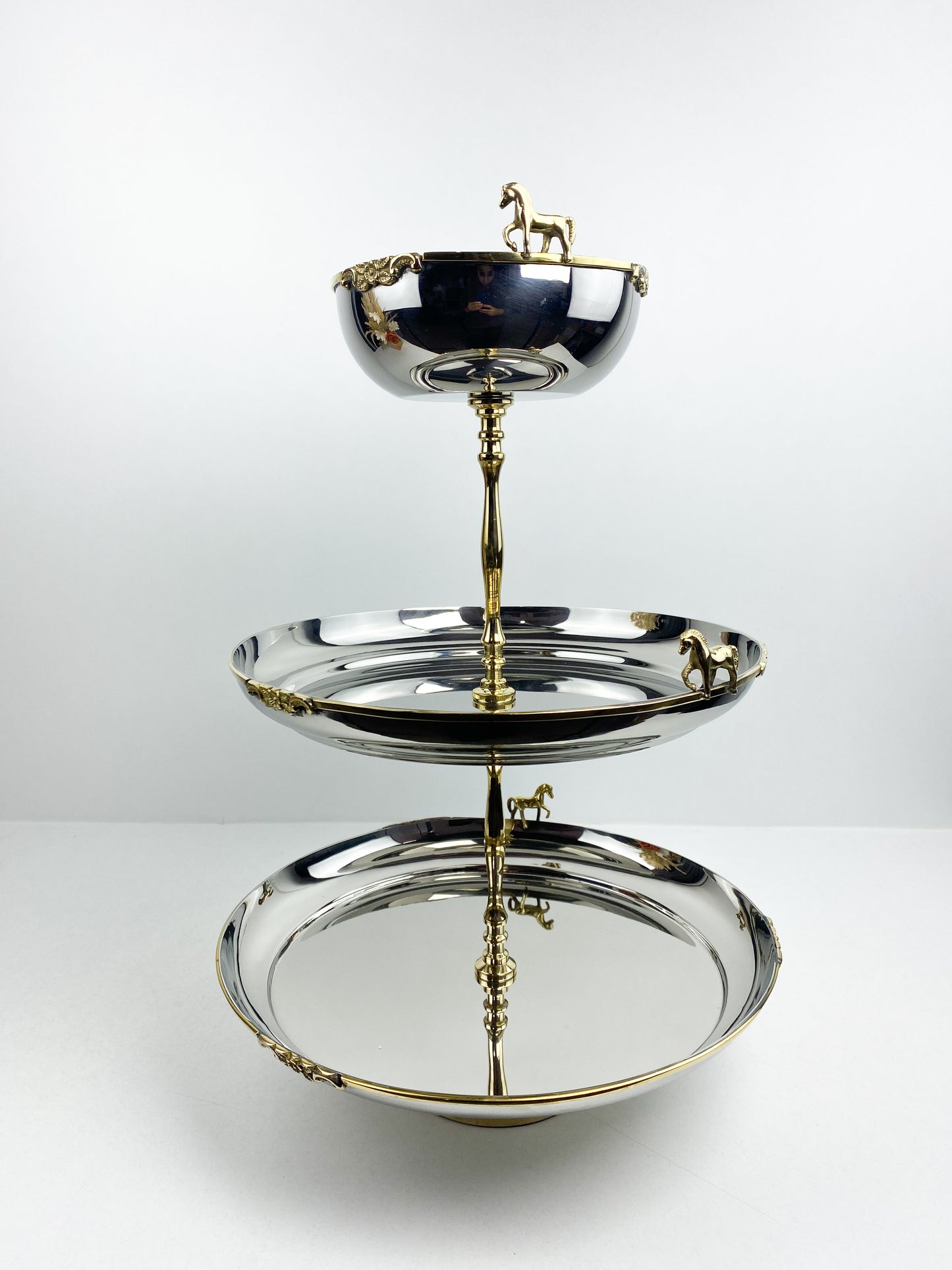 Présentoir à gâteaux à 3 étage de l'acier inoxydable, Haute qualité