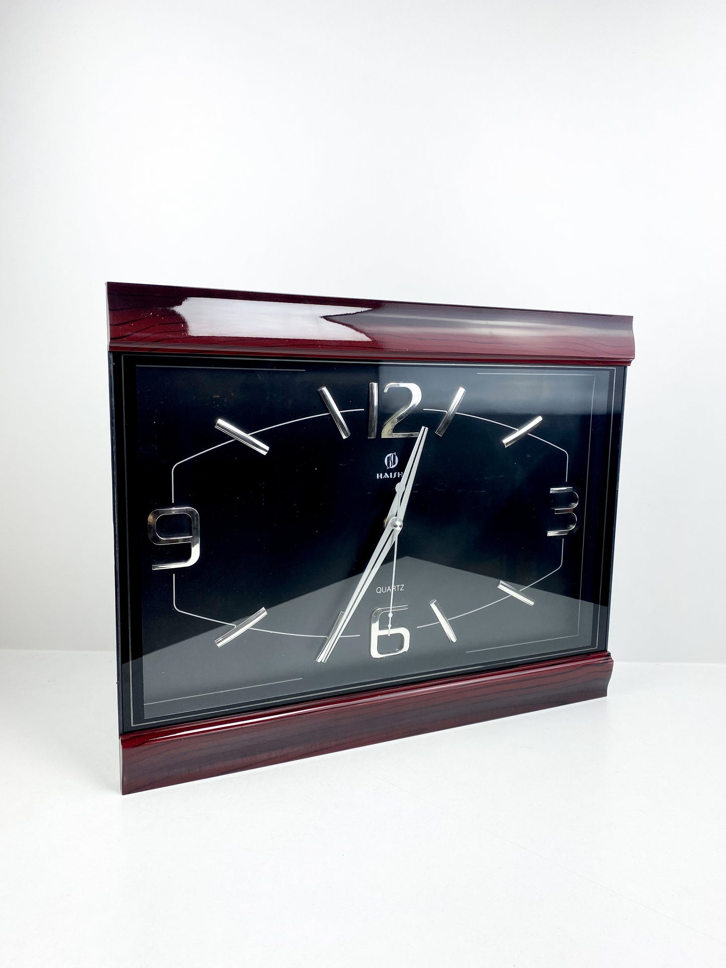 Horloge murale à quartz / Horloge bureau