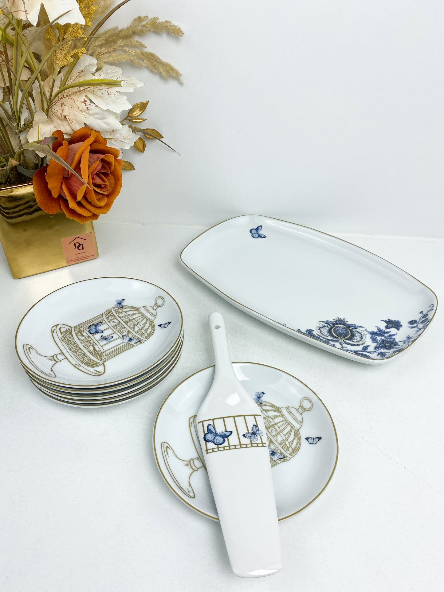Set de 8 pièces a gâteaux en porcelaine avec motif floral bleu et papillons