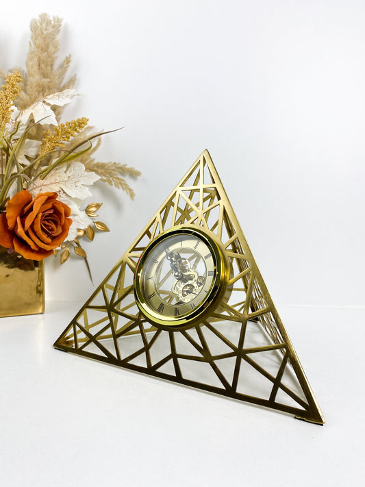 Décor horloge pyramide moderne
