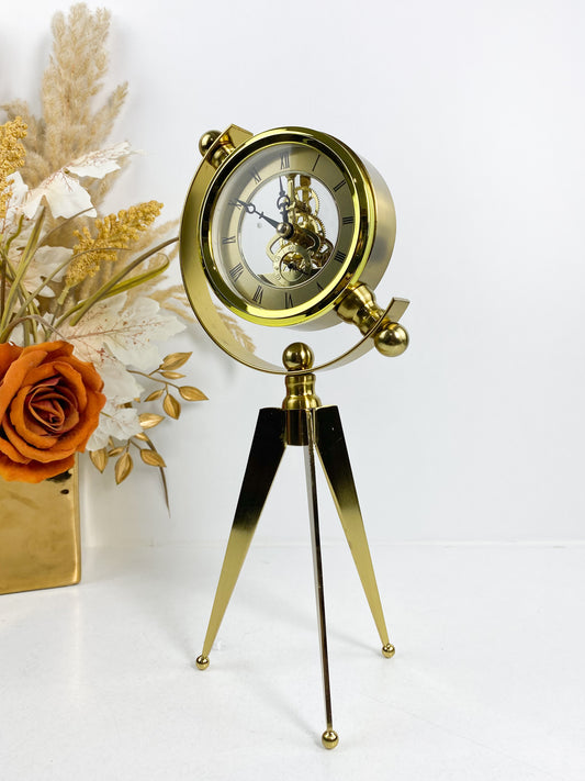 Horloge de table mécanique en métal doré