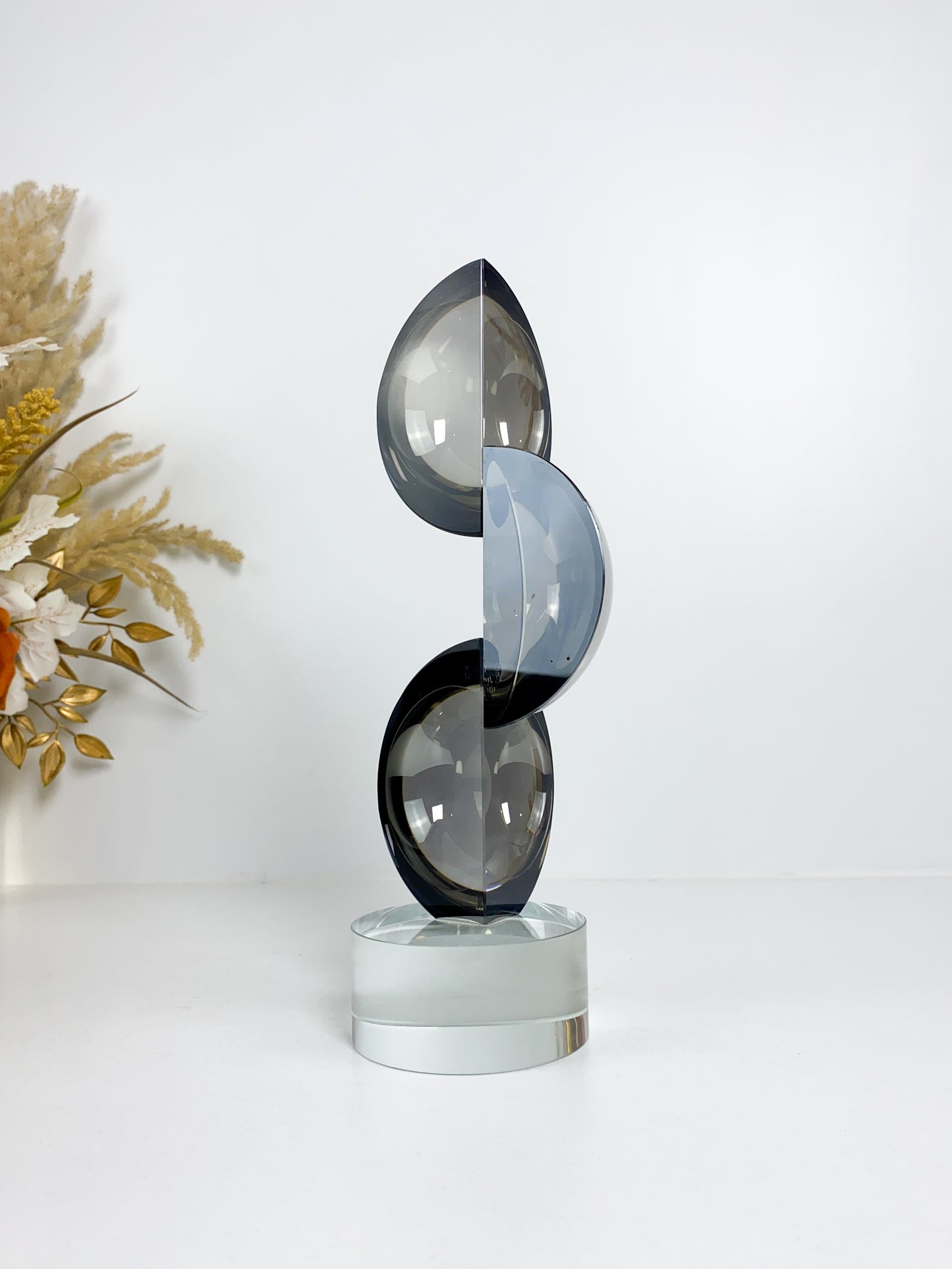 Ornements géométriques au design minimaliste, lumière de luxe