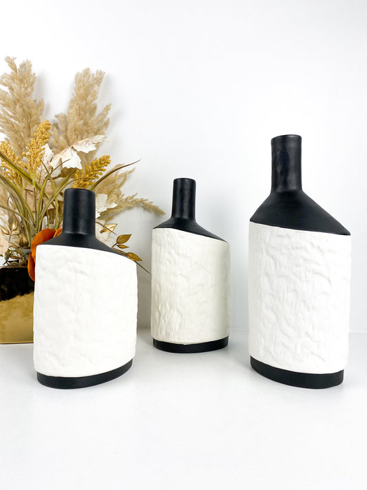 Ensemble de trio vases bi couleur noir et blanc