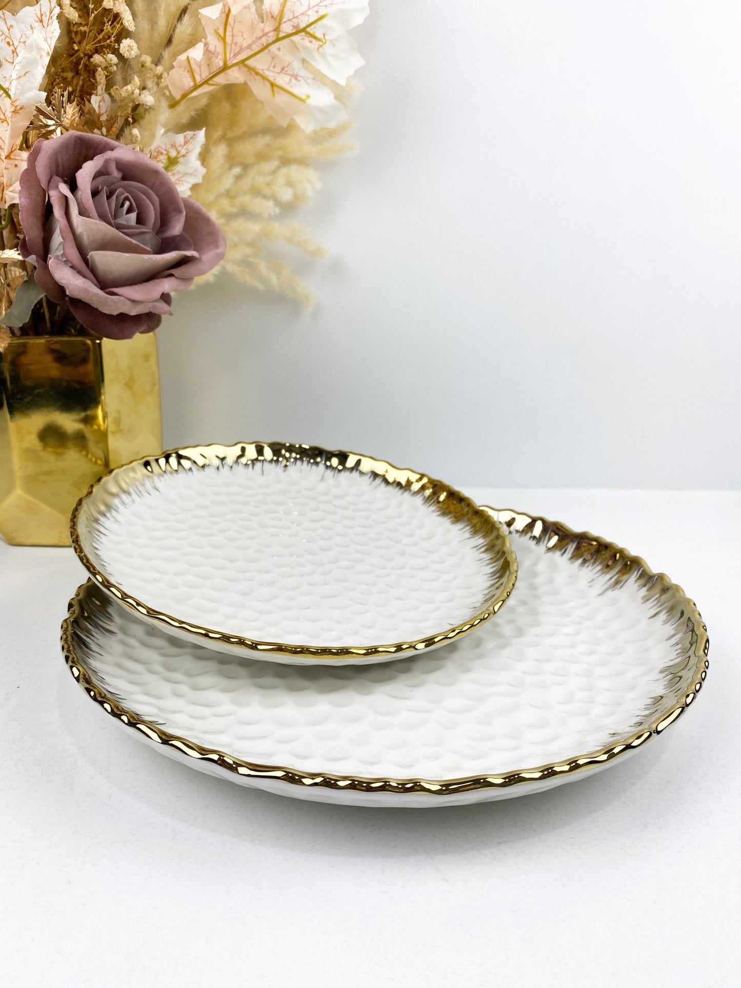 Assiette ronde blanche