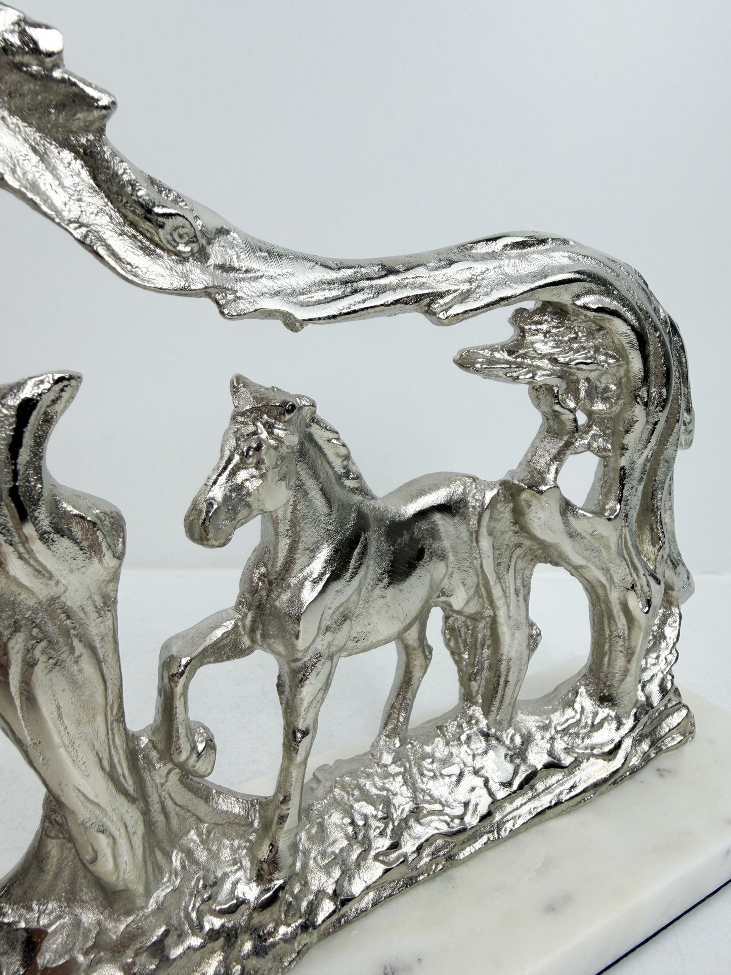 Sculpture de cheval pour table et décoration d'intérieur-Argenté